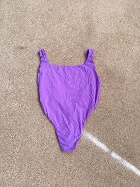 SKIMS Ultraviolet Purple Fits everybody bodysuit